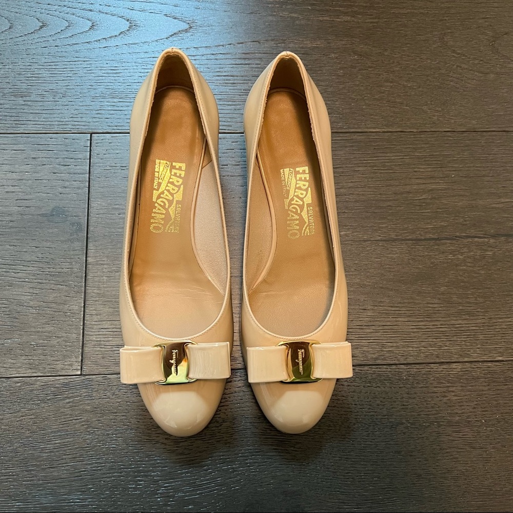 Salvatore Ferragamo
Vara Patent Low-Heel Pumps, New Bisque, 7.5
